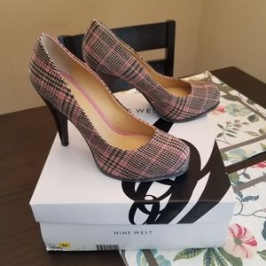 NINE WEST Heels